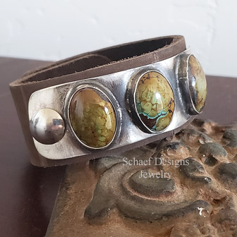 Schaef Designs Olive Green Hubei 3 stone leather bracelet | Arizona