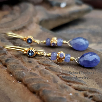 Schaef Designs 22kt Solid gold and Tanzanite teardrop briolette Dangle Earrings | New Mexico  