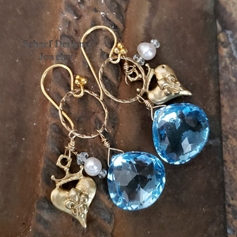 Schaef Designs Large Blue Topaz & White Freshwater Pearl 24kt Gold Vermeil Amulet Necklace | New Mexico