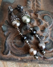 Schaef Designs Shaded Tahitian Pearl & faceted bronze pyrite & smokey topaz dangle post earrings | Arizona 